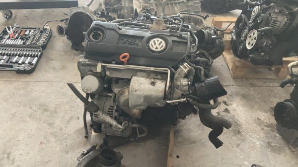 FORMAN ÇIKMA PARÇA 1.4 TSI MOTOR.JPG